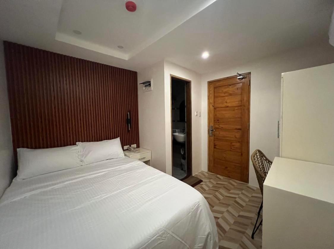 Casa Ison Hotel Sablayan Eksteriør billede