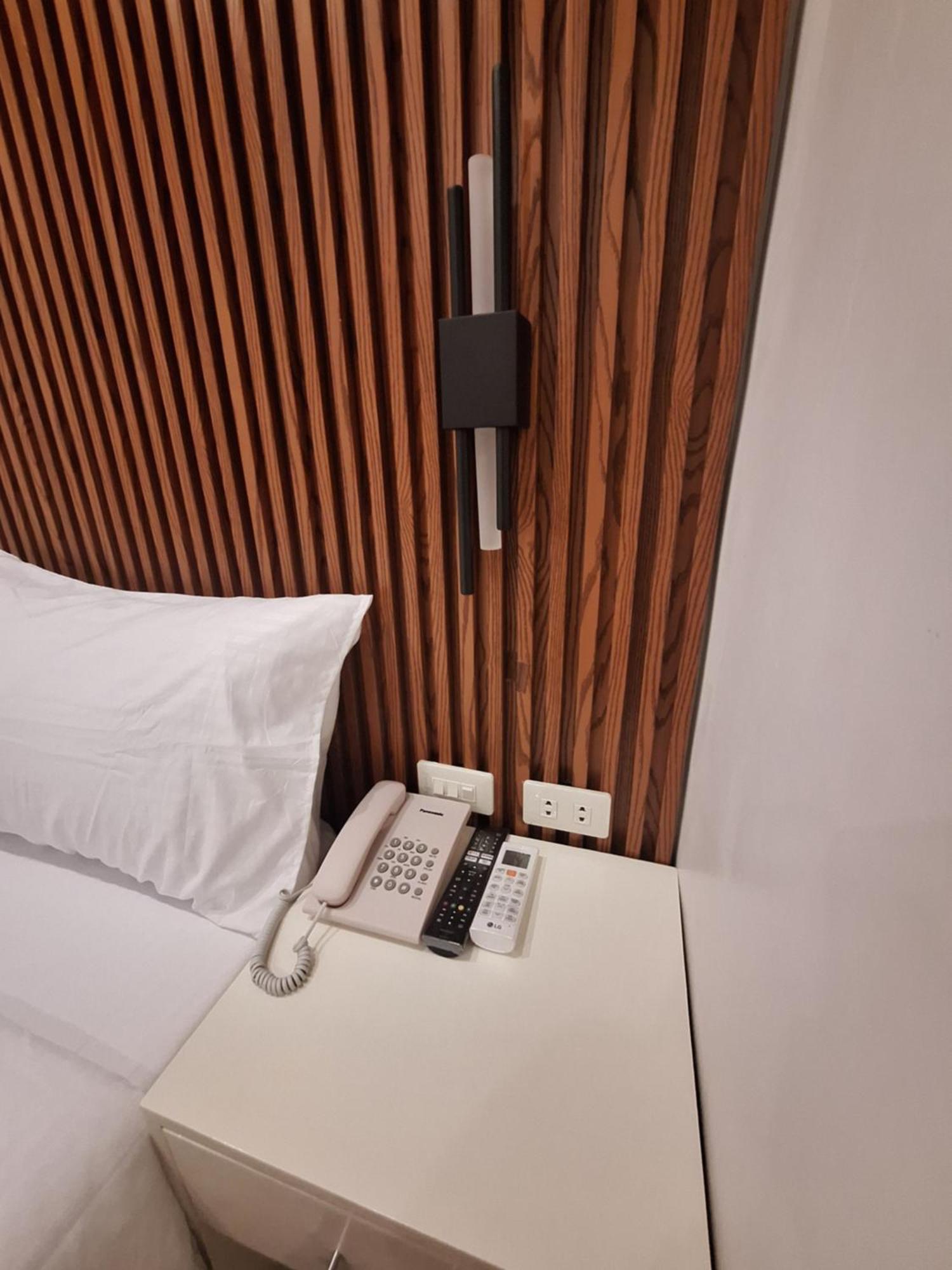 Casa Ison Hotel Sablayan Eksteriør billede